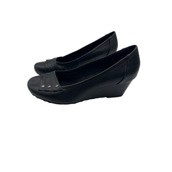 BareTraps Size 8.5  Leather Wedge Heels Slip-On Studded Design Black - Picture 10 of 13